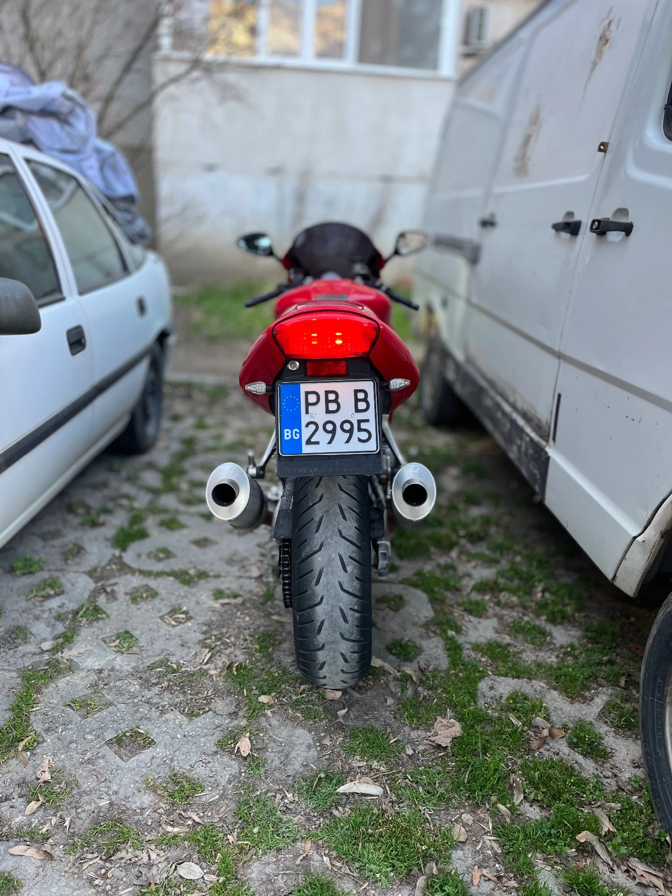 Honda Vtr 1000 F, снимка 2 - Мотоциклети и мототехника - 54298037