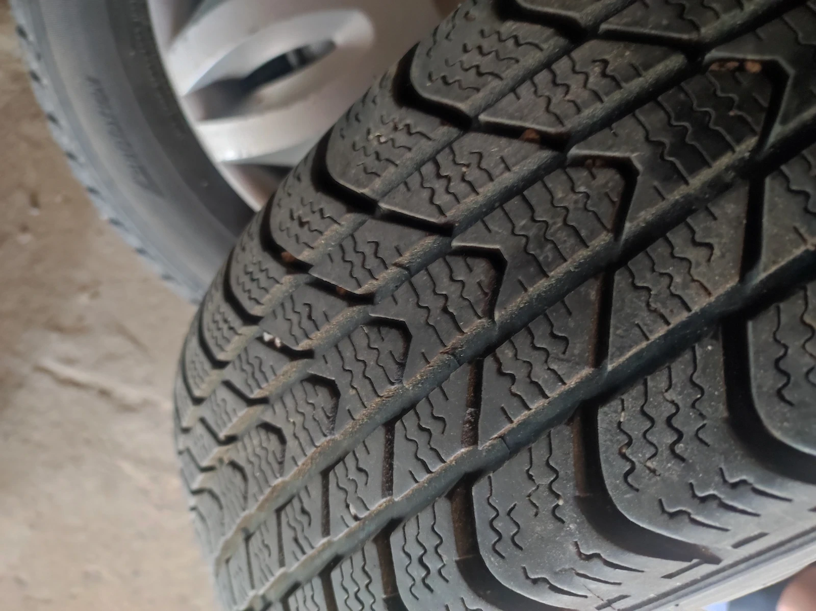 ���� � ������ 145/80R13 �� Opel Corsa | Mobile.bg � ����������� 9