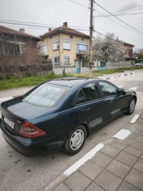 Mercedes-Benz C 220, снимка 2