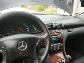Mercedes-Benz C 220, снимка 8