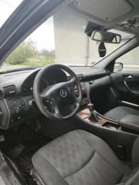 Mercedes-Benz C 220, снимка 9