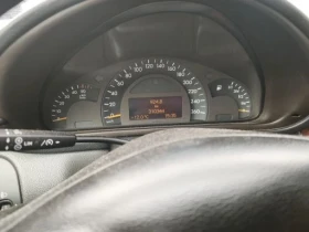 Mercedes-Benz C 220, снимка 6