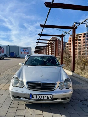 Mercedes-Benz C 200, снимка 1