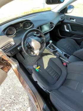 Peugeot 308 1.6i-120к.с. - 11500 лв. - 46805128 8