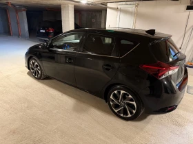 Toyota Auris, снимка 3