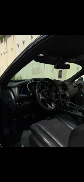 Dodge Challenger 3.6 V6 4x4, снимка 10