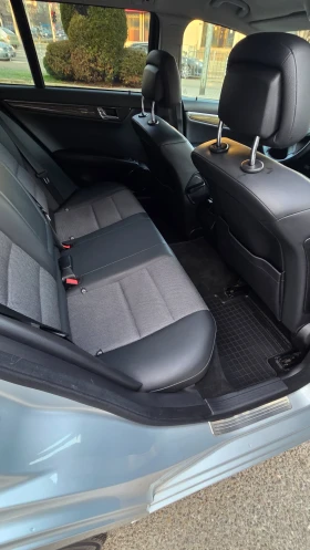 Mercedes-Benz C 350 CDI 4MATIC, снимка 12