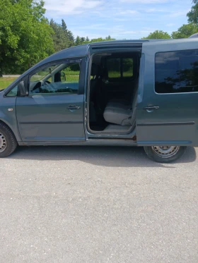 VW Caddy - 2200 € / 4302.83 лв. - 72491823 4