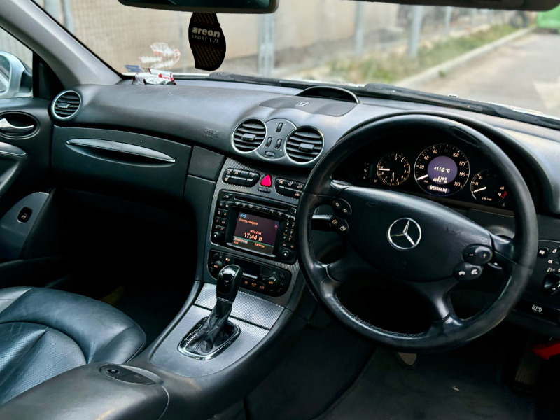 Mercedes-Benz CLK, снимка 10 - Автомобили и джипове - 45635333