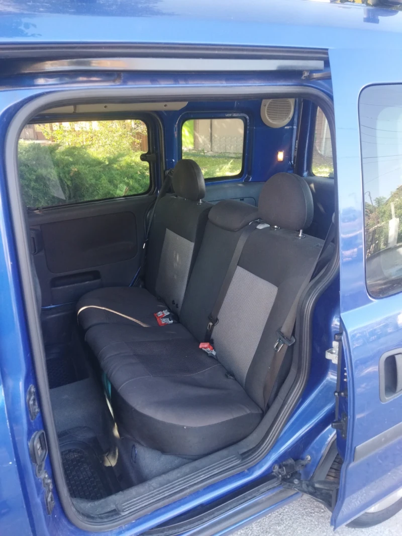 Opel Combo Tour, снимка 8 - Автомобили и джипове - 47249755