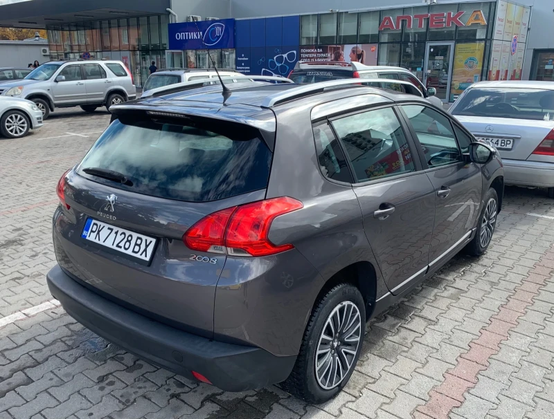 Peugeot 2008 1.2 бензин, снимка 4 - Автомобили и джипове - 47483439