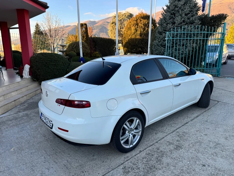 Alfa Romeo 159 2.0 Газов инж., снимка 12 - Автомобили и джипове - 48102276