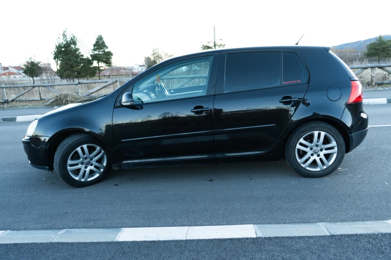 VW Golf Golf 5 1.6i GAZ , снимка 4 - Автомобили и джипове - 48106144