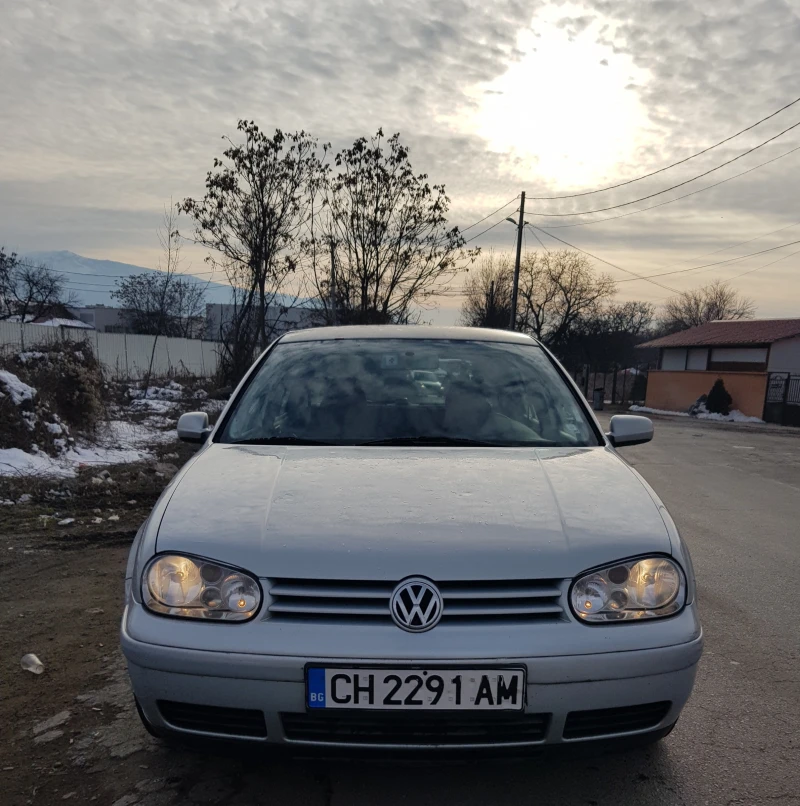 VW Golf 4 TSI, снимка 1 - Автомобили и джипове - 49239259