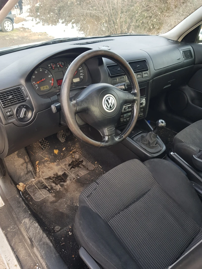 VW Golf 4 TSI, снимка 5 - Автомобили и джипове - 49239259