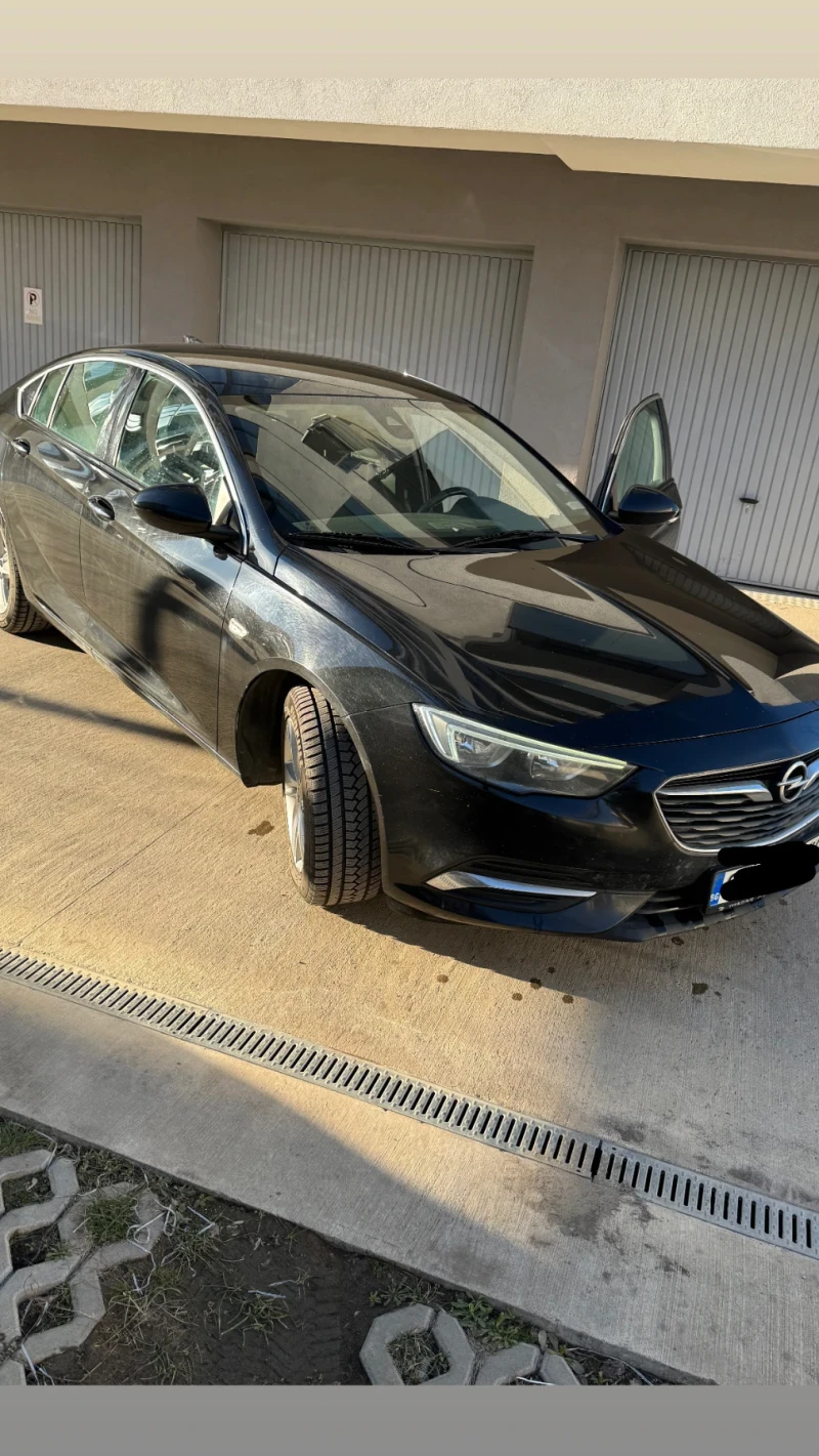 Opel Insignia, снимка 1 - Автомобили и джипове - 49391217