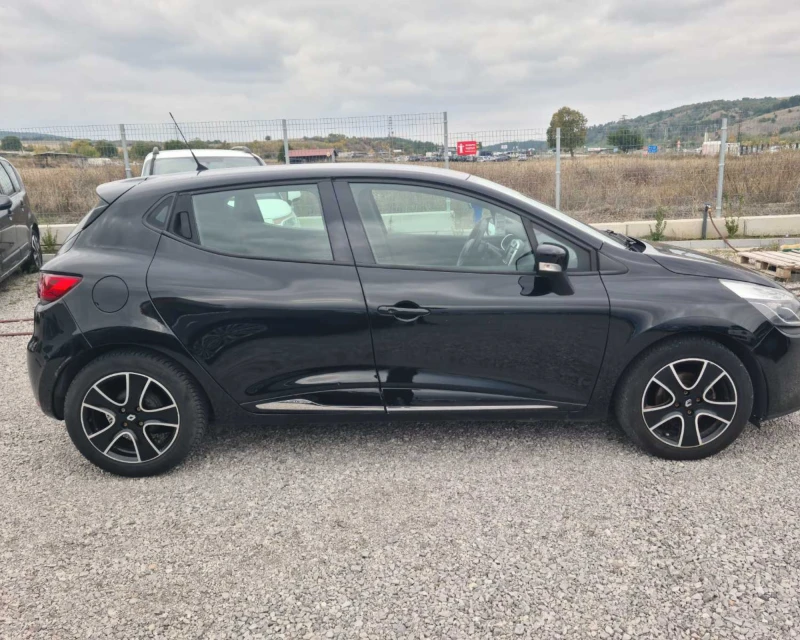 Renault Clio  1.5 DСI 90кс EURO 5В АВТОПИЛОТ KEYLESS GO, снимка 9 - Автомобили и джипове - 52060065