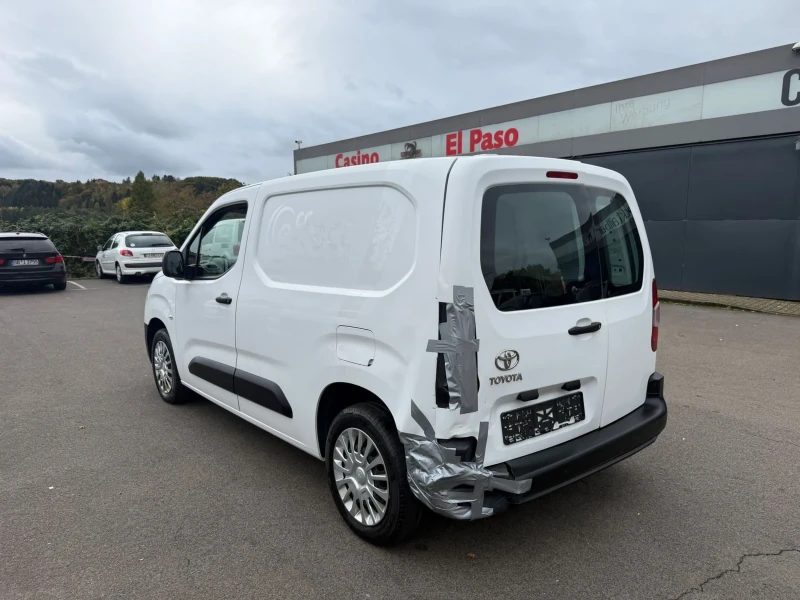 Toyota Proace City Verso, снимка 3 - Автомобили и джипове - 52801207