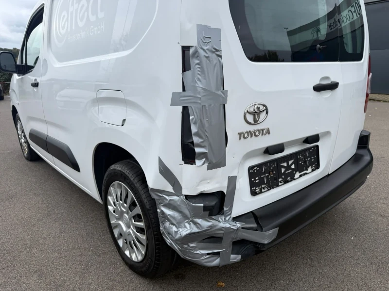 Toyota Proace City Verso, снимка 10 - Автомобили и джипове - 52801207