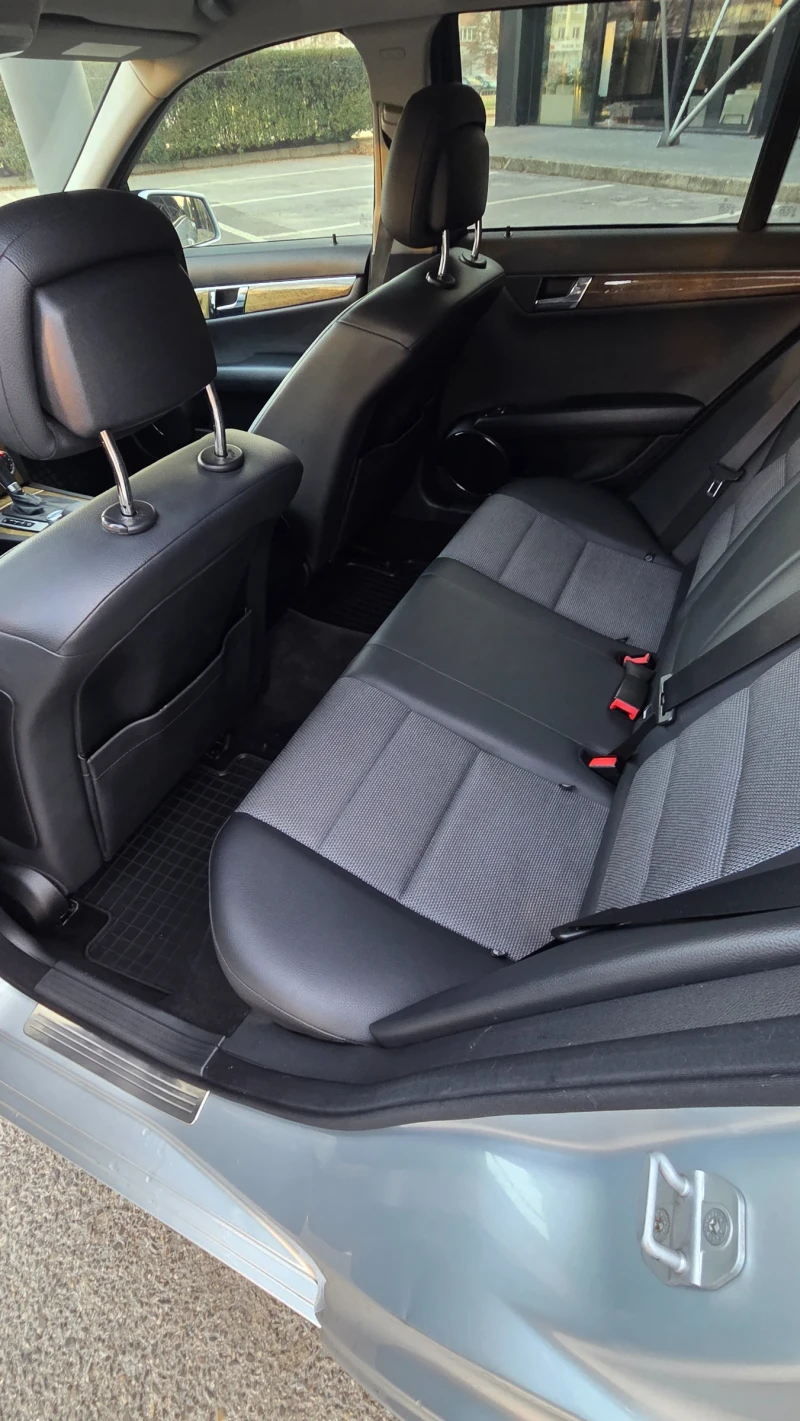 Mercedes-Benz C 350 CDI 4MATIC, снимка 10 - Автомобили и джипове - 52850848