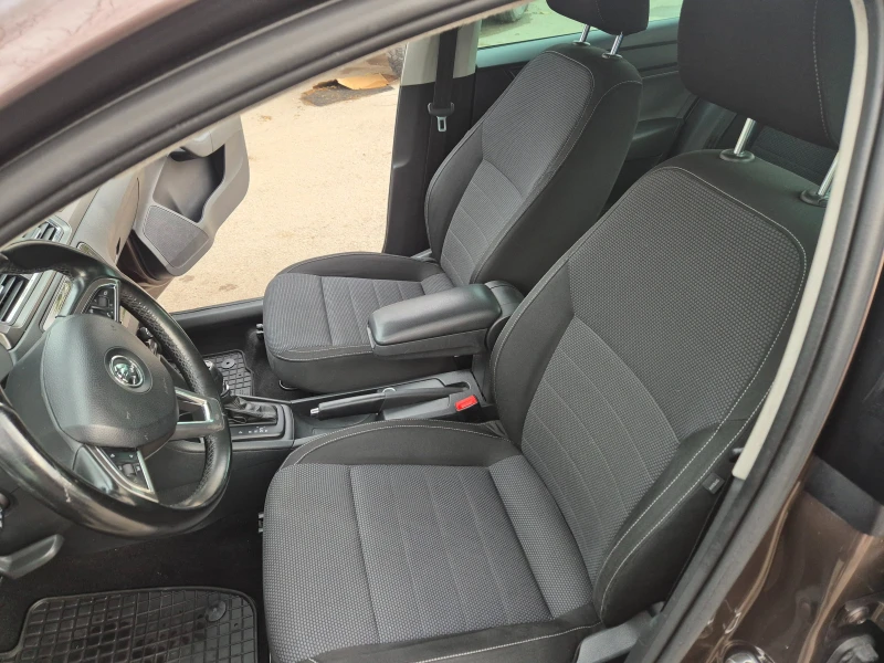 Skoda Rapid, снимка 9 - Автомобили и джипове - 53008542