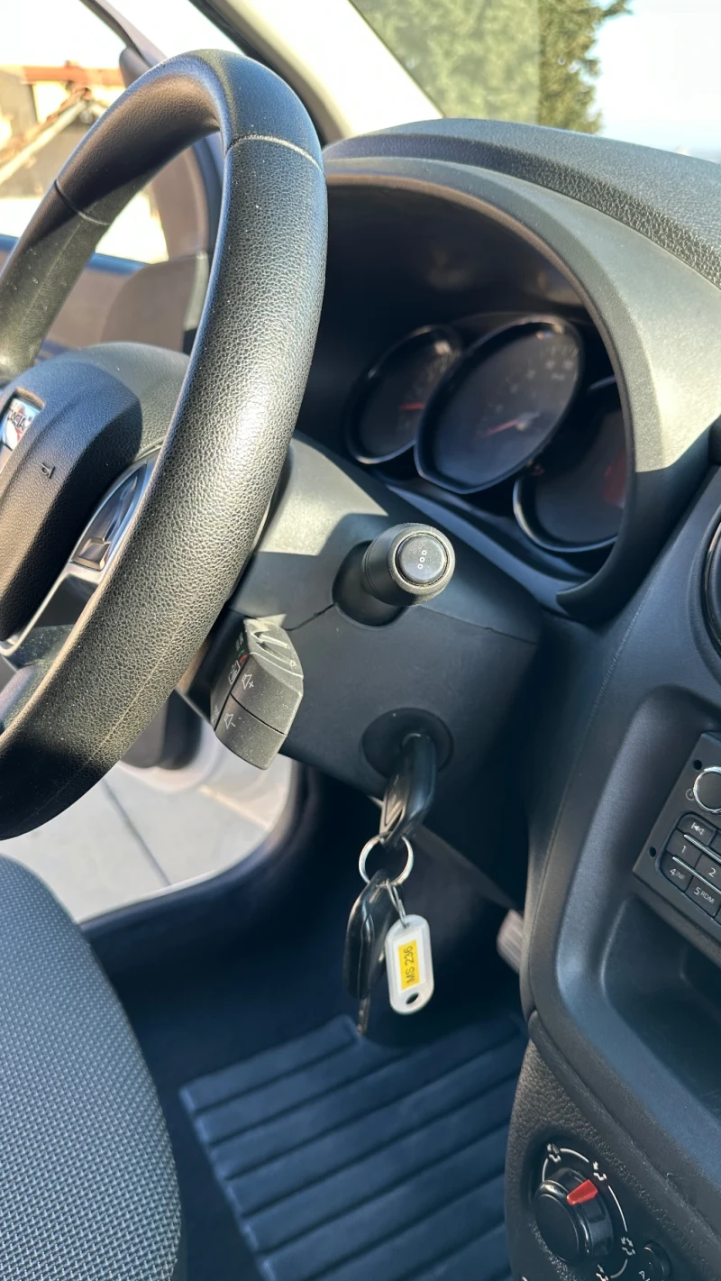 Dacia Dokker 1.5 д. 128000 Реални км. Нов внос, снимка 10 - Автомобили и джипове - 53175057