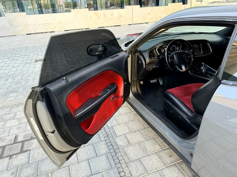 Dodge Challenger  - изображение 7