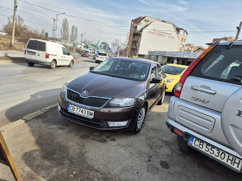 Skoda Rapid, снимка 3 - Автомобили и джипове - 53008542