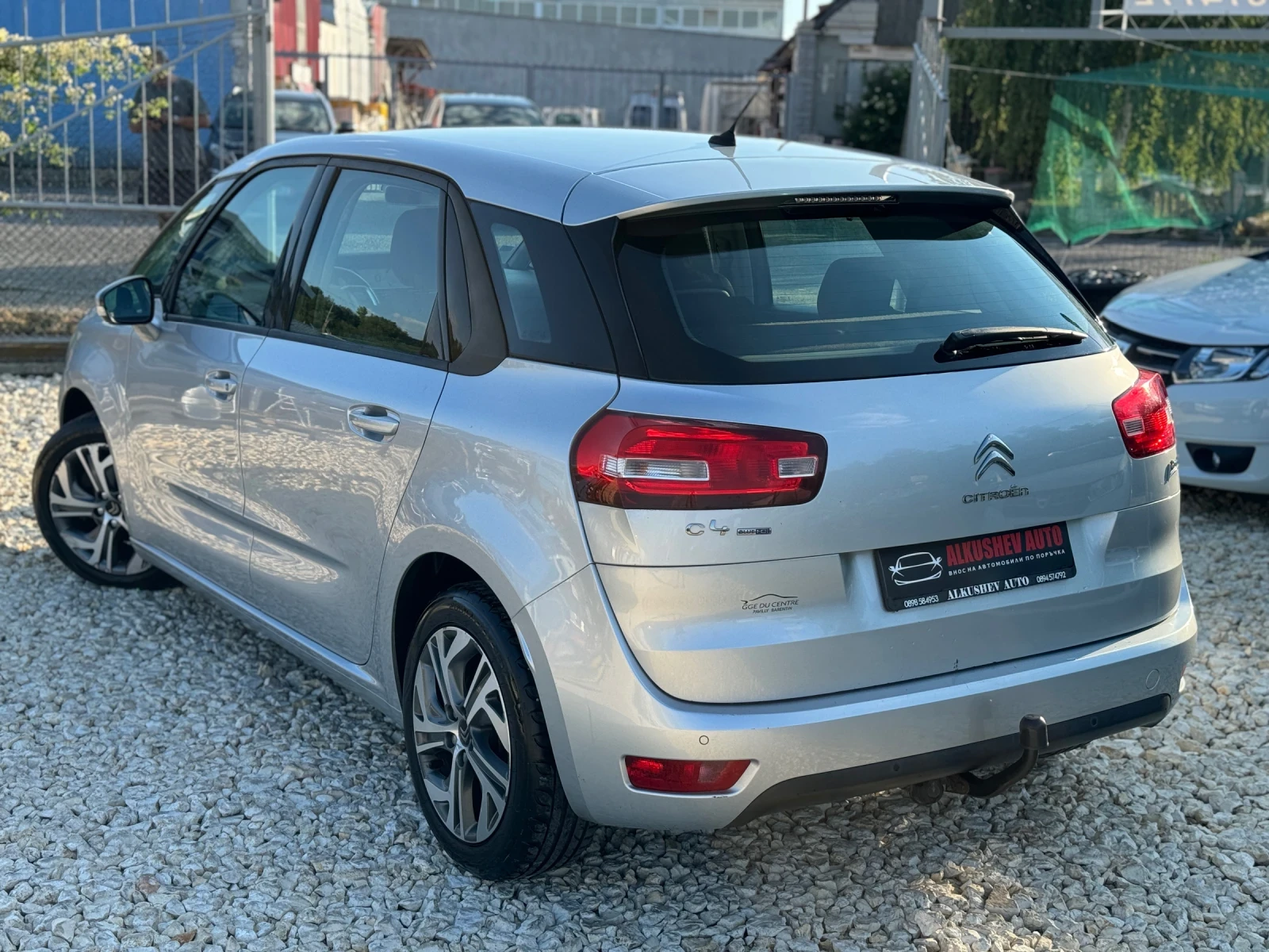 Citroen C4 Picasso 1.6 Blue-HDi - изображение 4