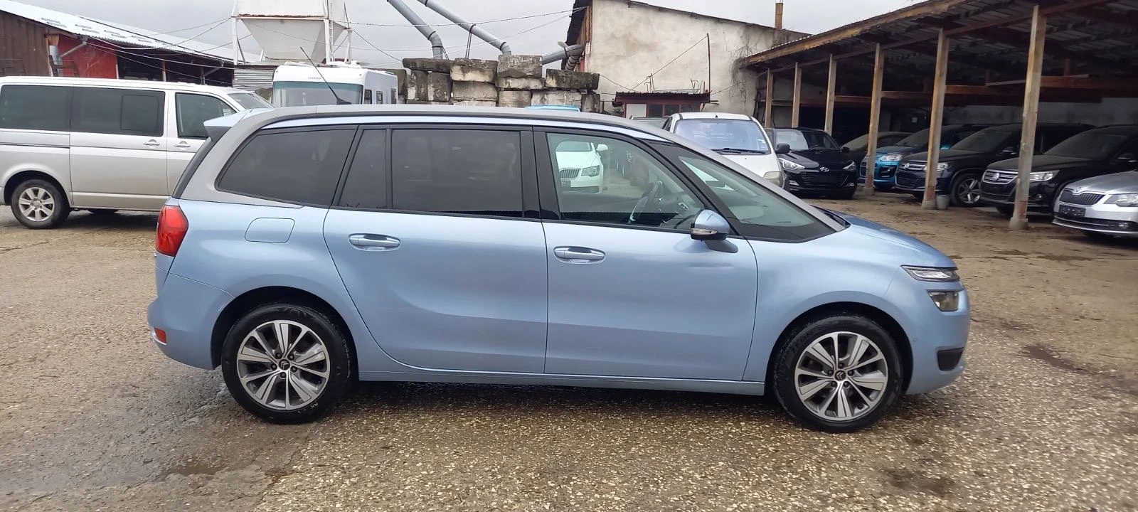 Citroen C4 Picasso 2.0HDI/7-места/150к.с./190000км./Швейцария - изображение 5