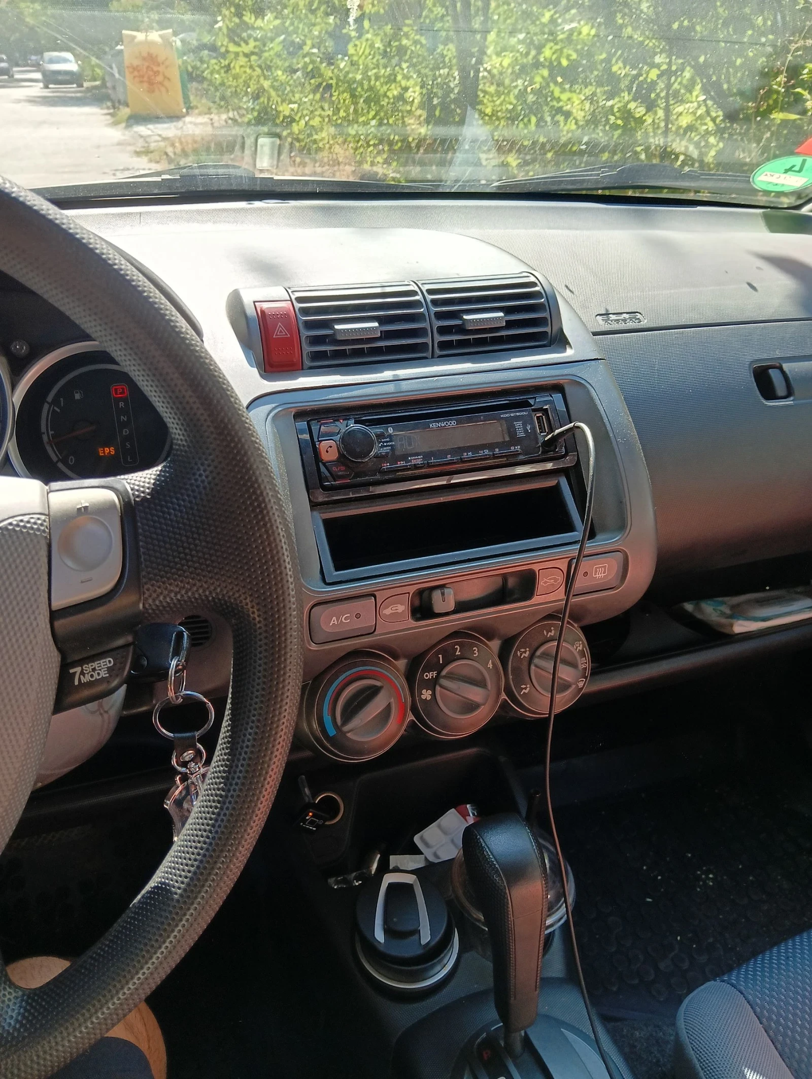 Honda Jazz  - изображение 3