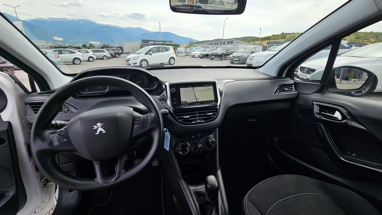Peugeot 208 1.2I PureTech - изображение 9