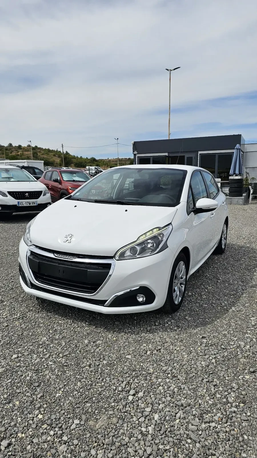 Peugeot 208 1.2I PureTech - изображение 3