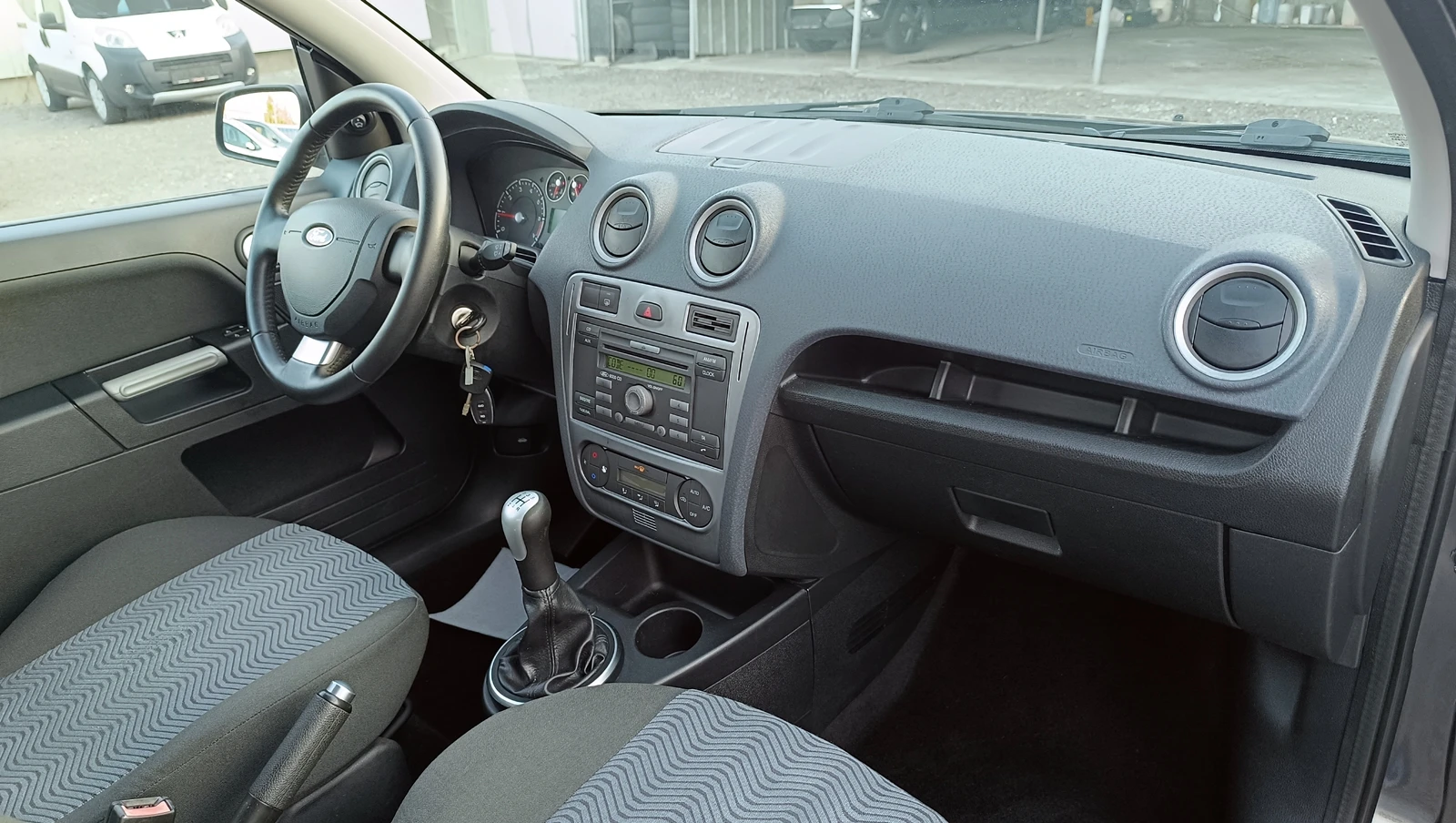 Ford Fusion 1.4i 113000km!!! - изображение 9