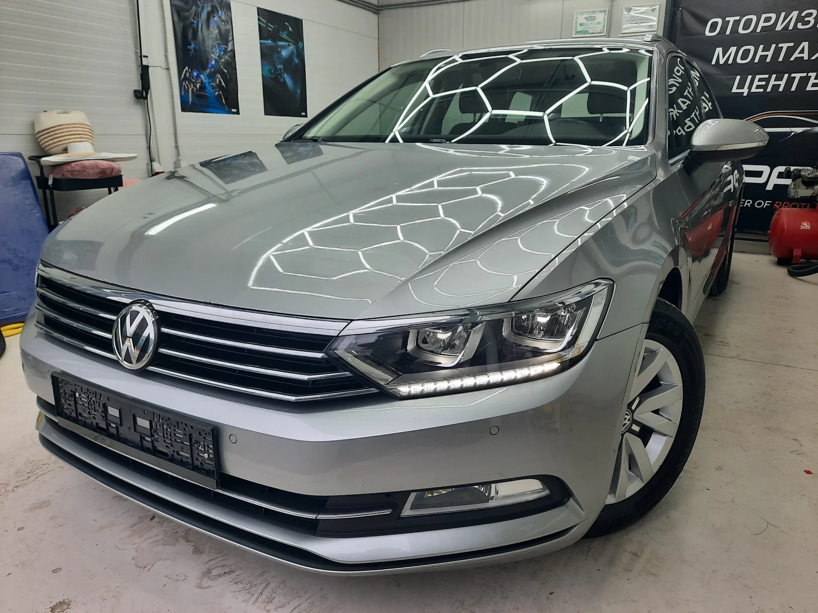 VW Passat 2016та 120hp КАТО НОВ - изображение 3