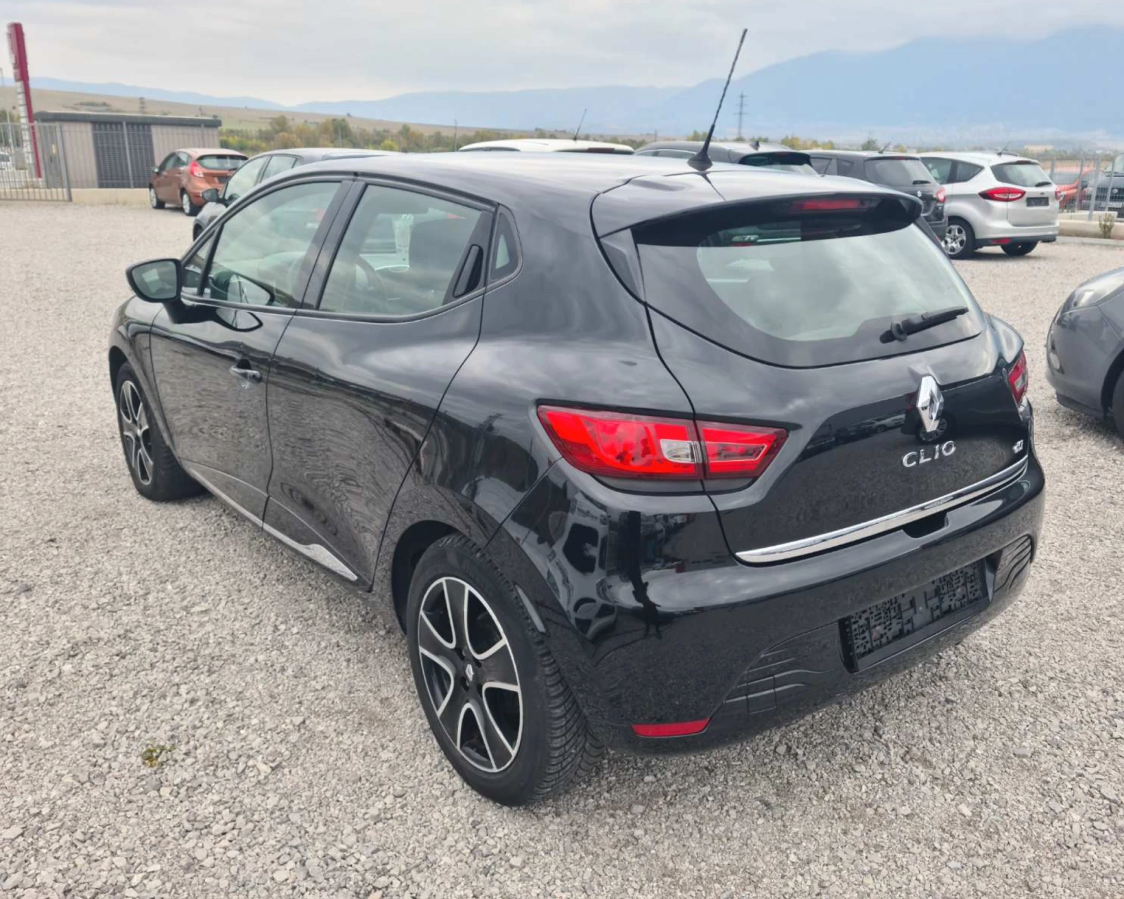 Renault Clio  1.5 DСI 90кс EURO 5В АВТОПИЛОТ KEYLESS GO - изображение 10