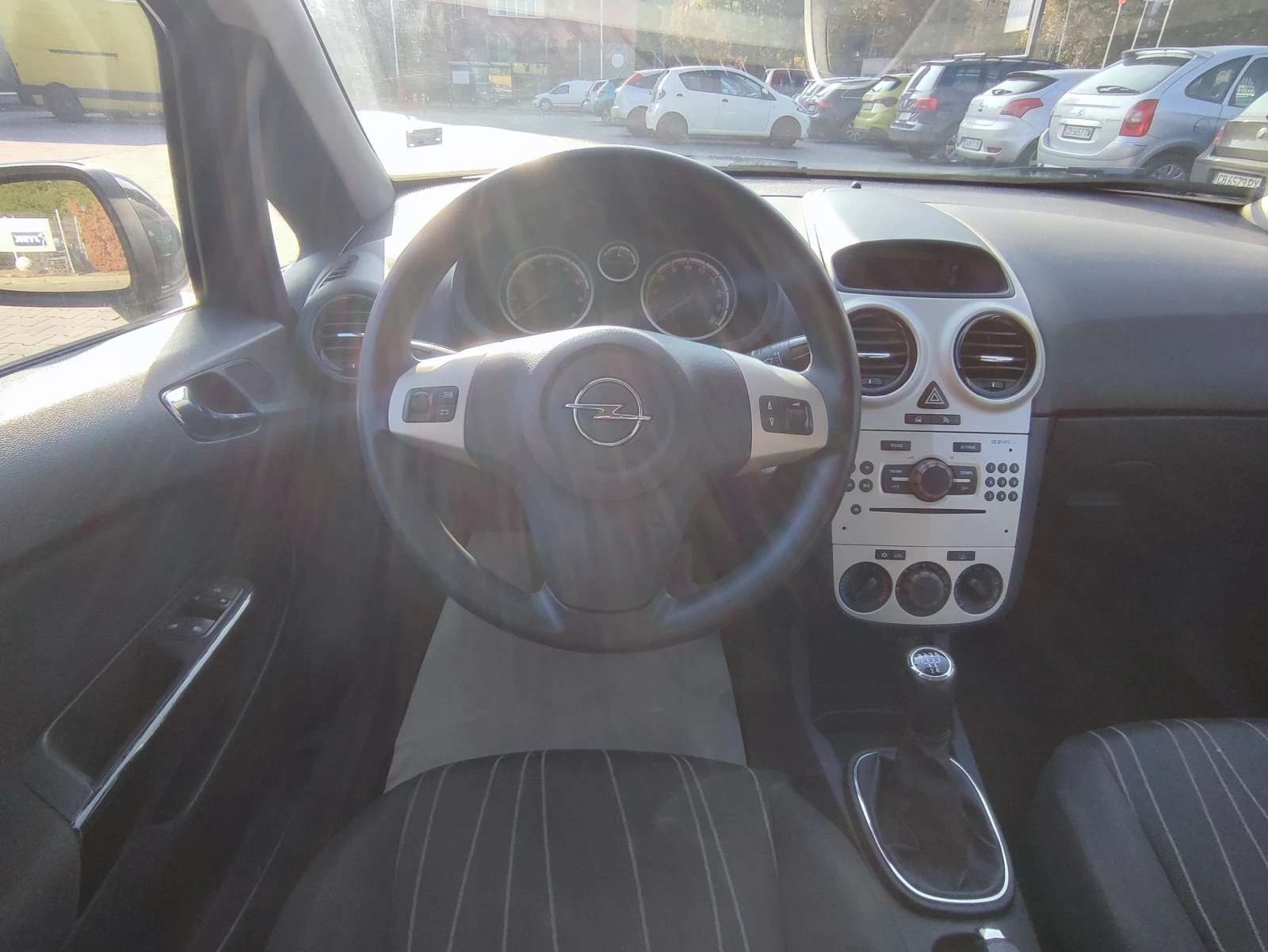 Opel Corsa 1.4i-90kc-COSMO-ЕВРО4 - изображение 10
