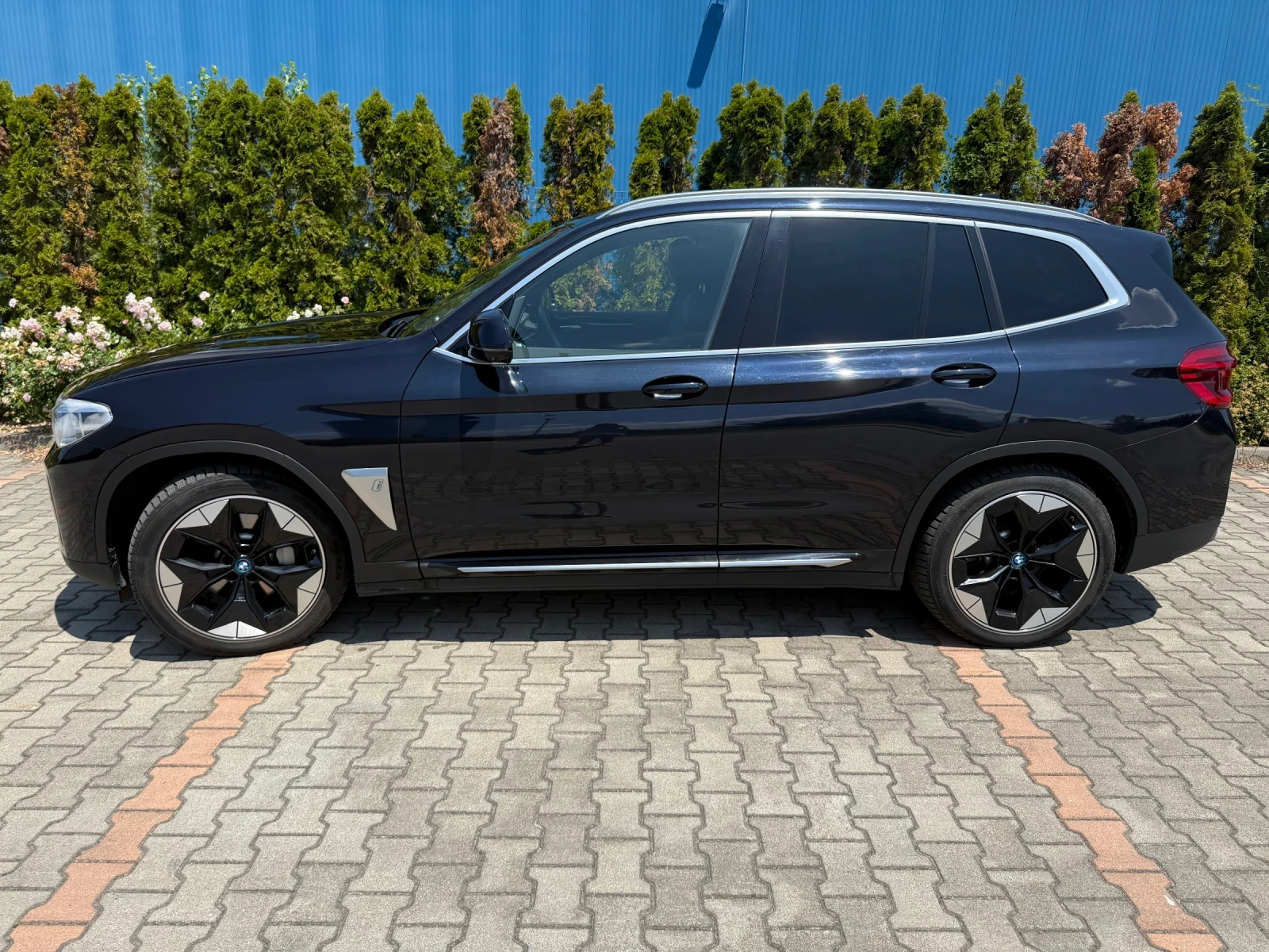 BMW iX3 M-Sport* * headUP* pano 360 /  | Mobile.bg   3