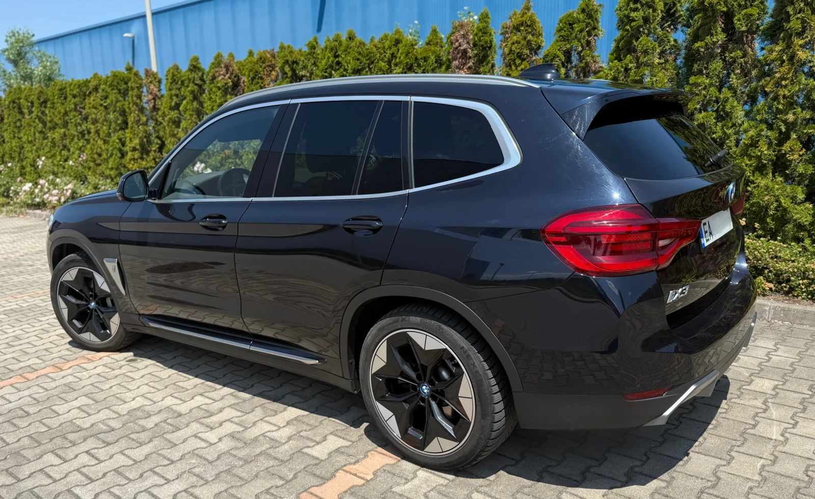 BMW iX3 M-Sport* * headUP* pano 360 /  | Mobile.bg   6