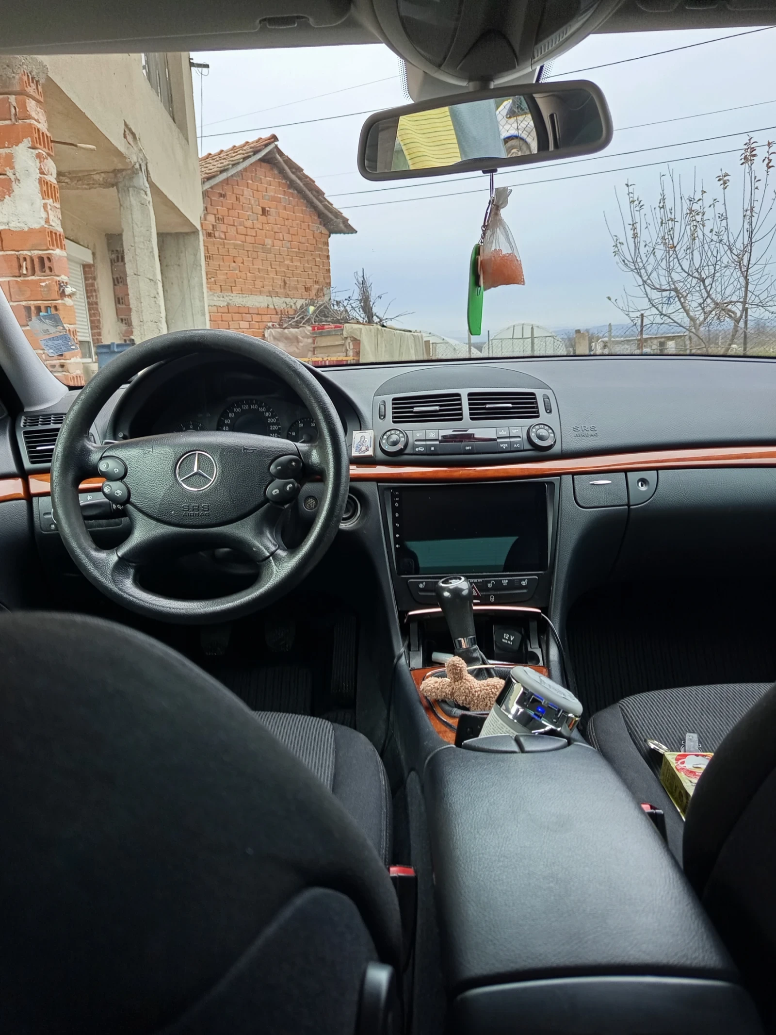 Mercedes-Benz E 220 | Mobile.bg � ����������� 12