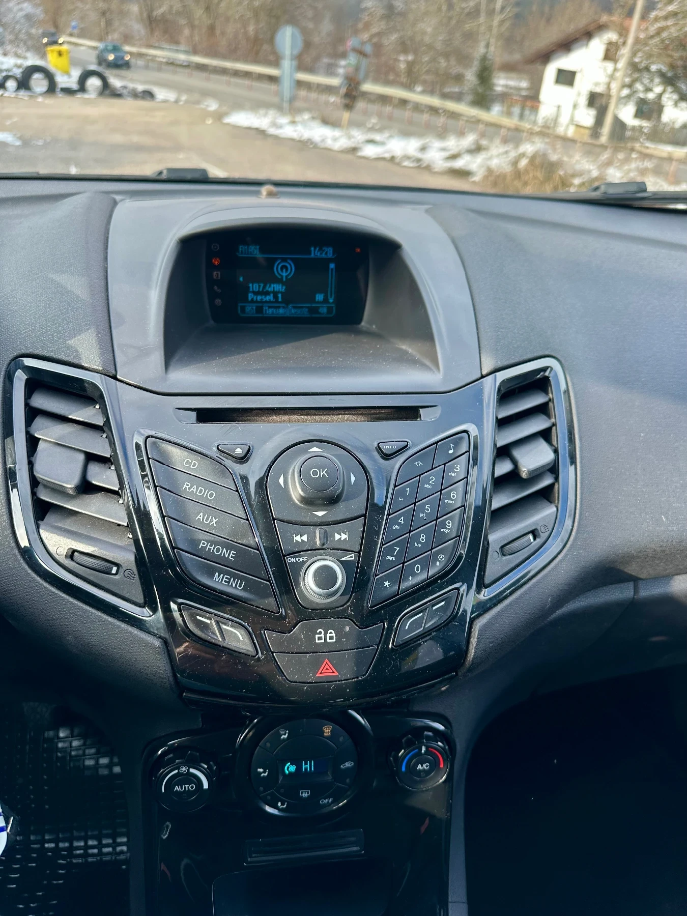 Ford Fiesta 1.5 TDCi TITANIUM LED 2013� ��� ���������!!!! | Mobile.bg � ����������� 14