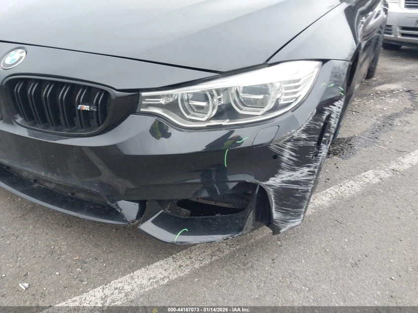 BMW M4 harman/kardon* подгрев* Heads-up дисплей* 360 каме, снимка 16 - Автомобили и джипове - 53837837