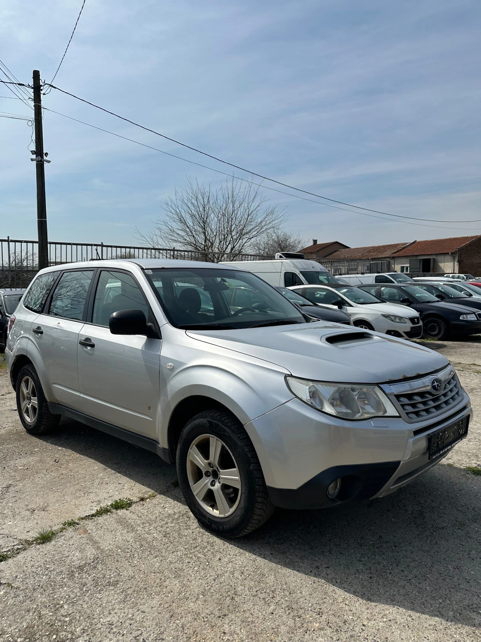 Subaru Forester 2.0 DIESEL AUSTRIA/SMENEN MOTOR, снимка 3 - Автомобили и джипове - 53985316