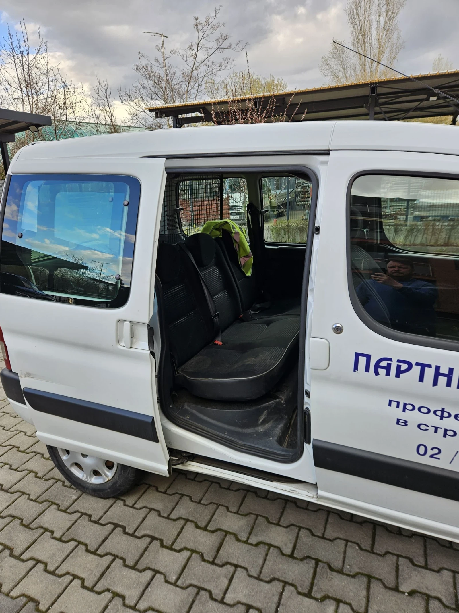 Peugeot Partner, снимка 13 - Автомобили и джипове - 54108867