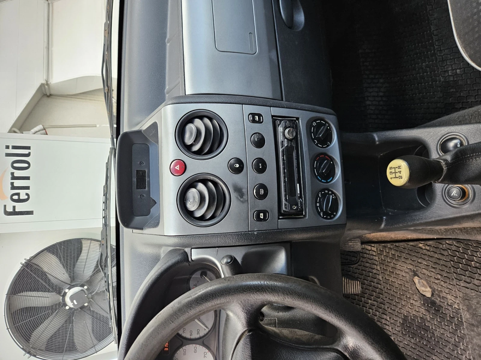 Peugeot Partner, снимка 7 - Автомобили и джипове - 54108867