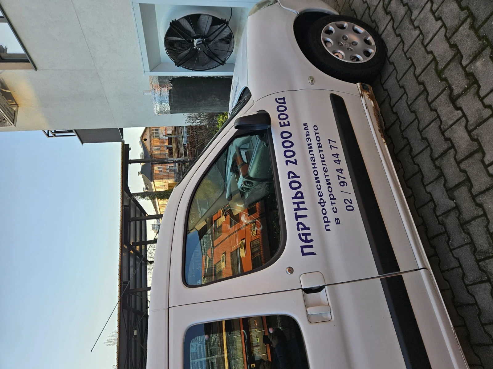 Peugeot Partner, снимка 2 - Автомобили и джипове - 54108867