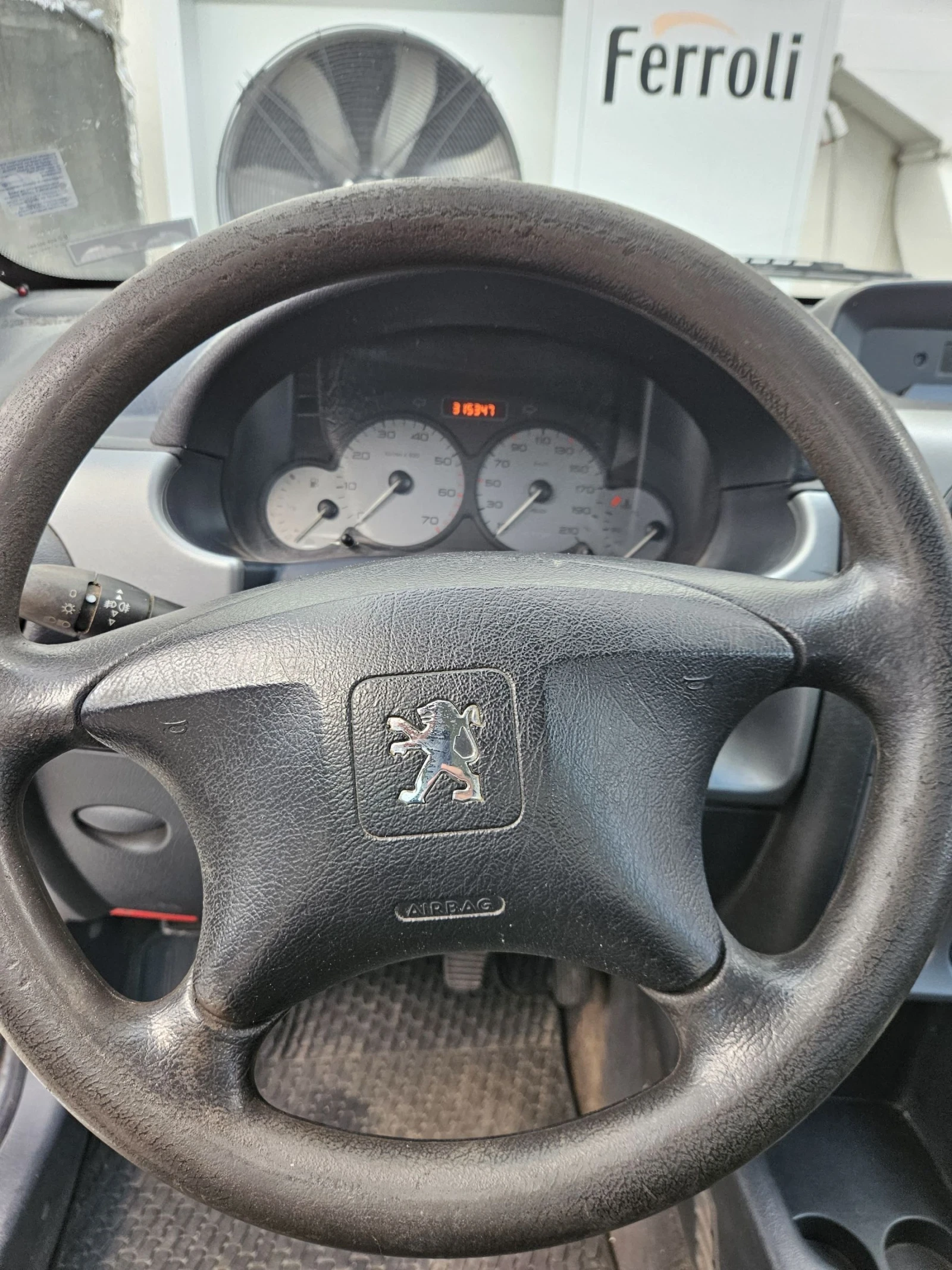 Peugeot Partner, снимка 8 - Автомобили и джипове - 54108867