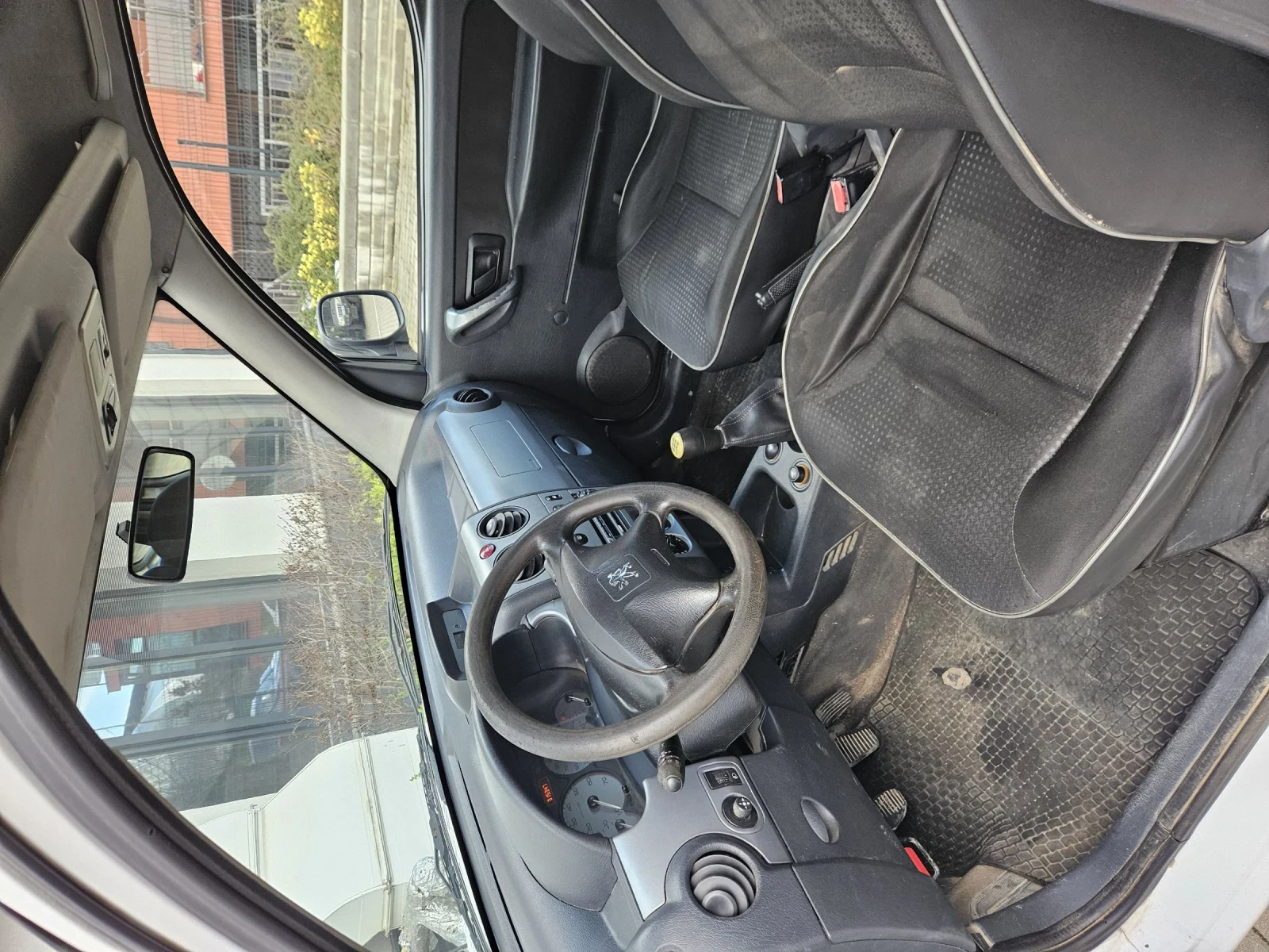 Peugeot Partner, снимка 9 - Автомобили и джипове - 54108867