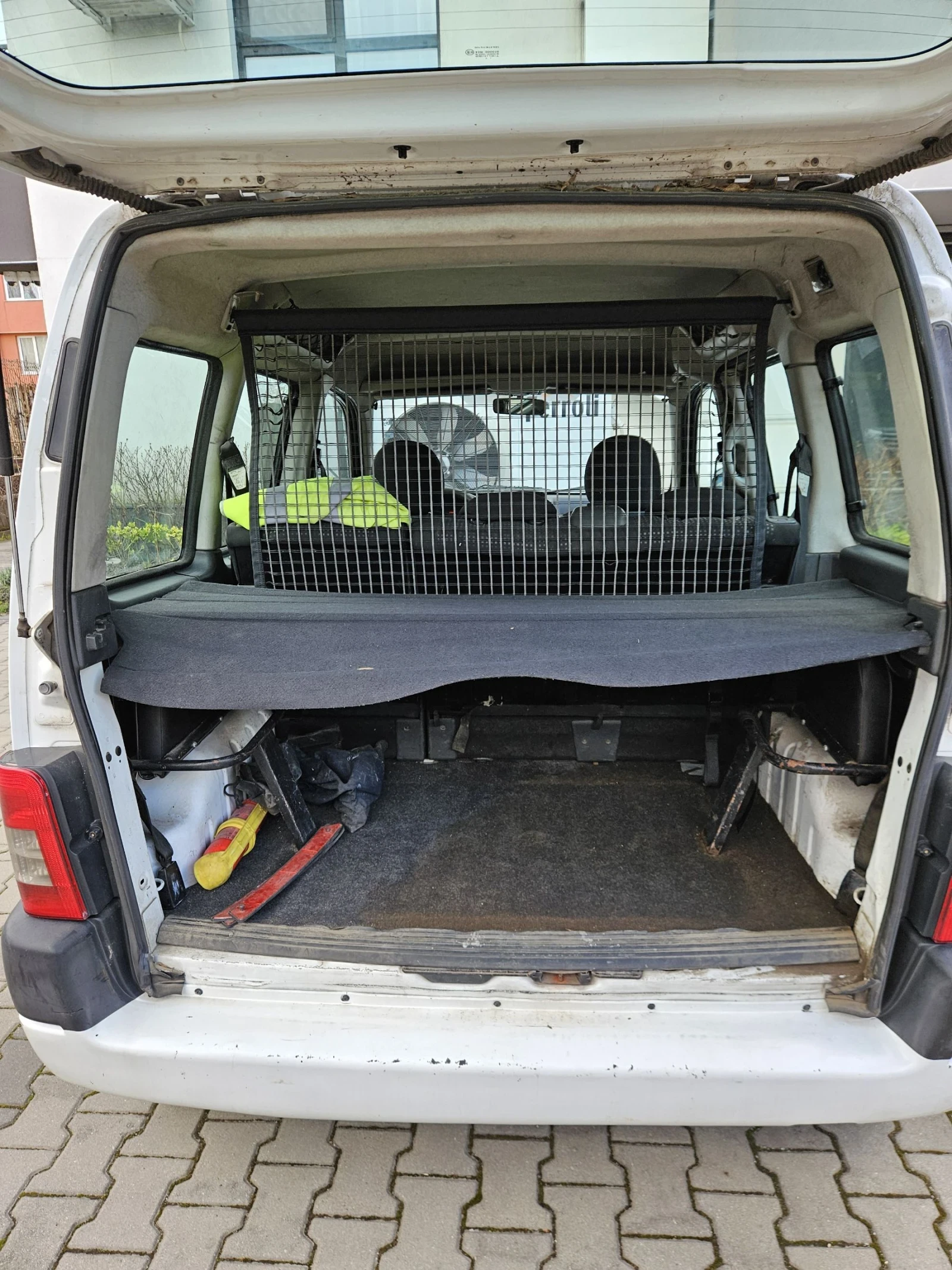 Peugeot Partner, снимка 11 - Автомобили и джипове - 54108867