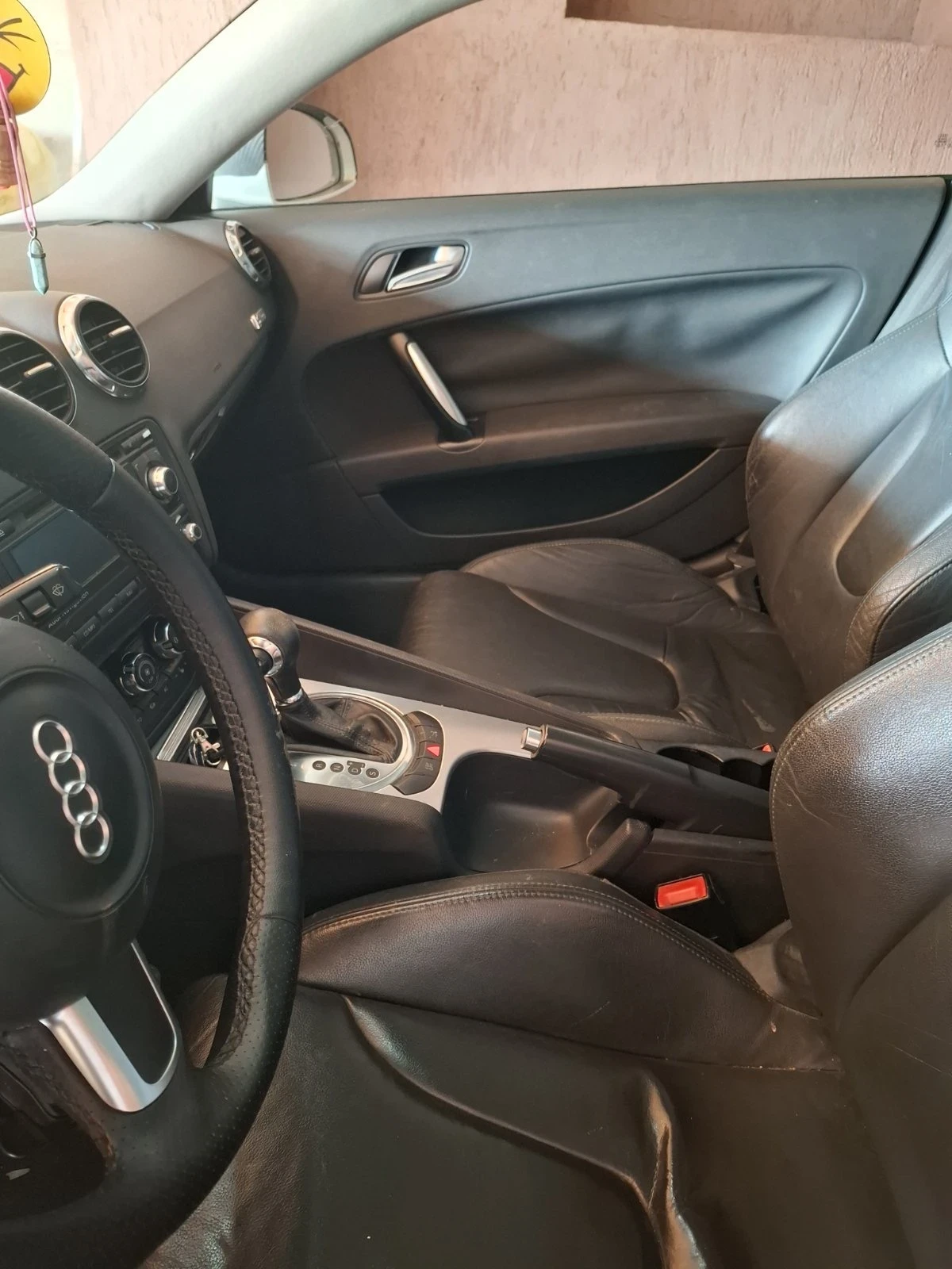 Audi Tt 2.0 tfsi, снимка 6 - Автомобили и джипове - 53999633